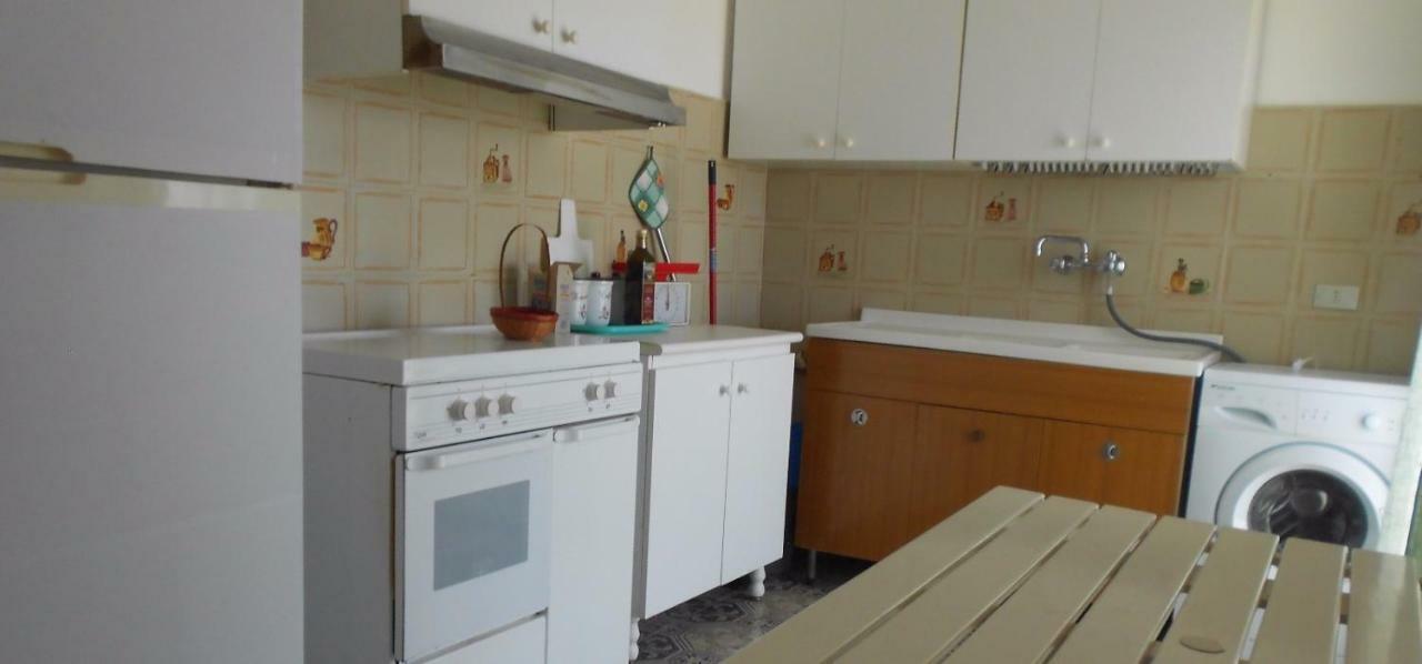 Yellow House Apartment Trappeto  Exterior photo